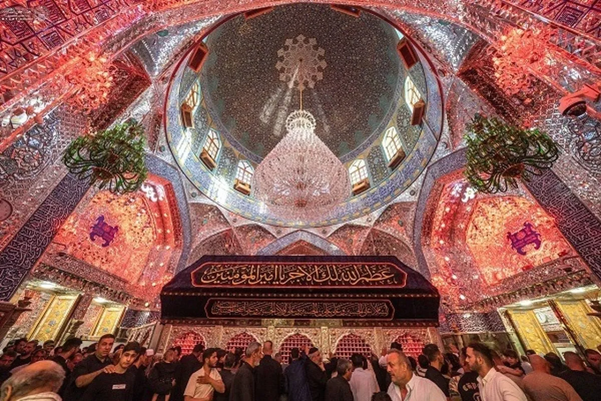 Najaf Shrine Witnessing Large Number of Pilgrims in Muharram