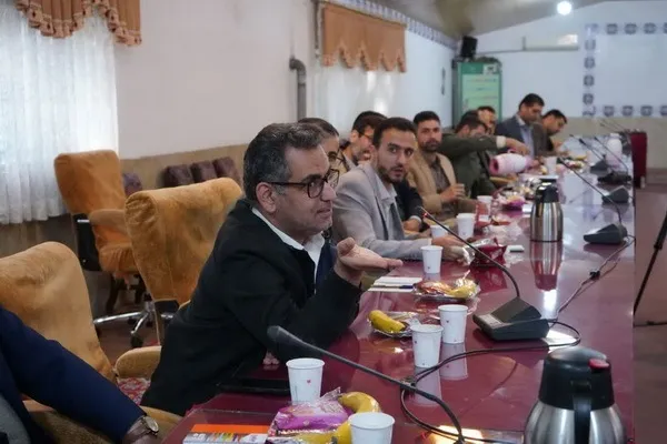 نشست فعالان قرآنی فرهنگیان مازندران برگزار شد