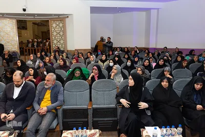 اختتامیه جایزه ادبی مادرانه در اصفهان