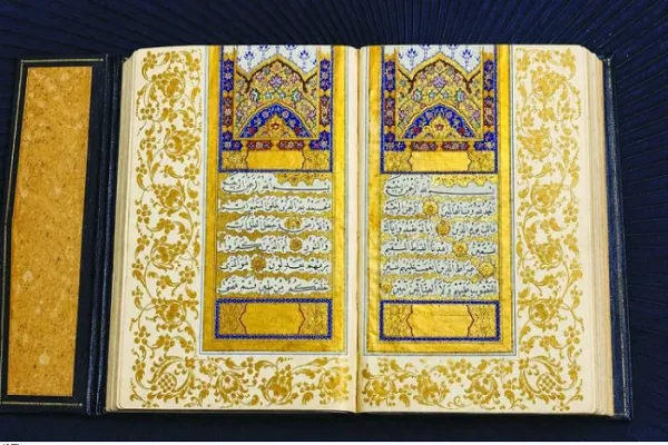 Gold-Inked Ottoman-Era Quran Draws Crowds at Doha Book Fair