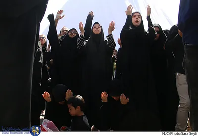 عزاداری مردم حسینی  در ظهر روز عاشورا