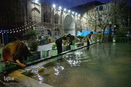 مراسم معنوی اعتکاف در مسجد جامع بازار تهران