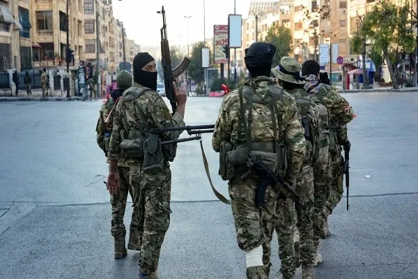 Gli ultimi sviluppi in Siria (LIVE)/ La rivelazione del portale sionista Walla su contatti diretti di Tel Aviv con Tahrir al-Sham