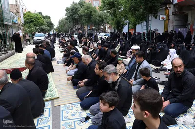 اقامه نماز ظهر عاشورا در اهر