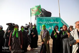 زائران پیاده امام رضا(ع)