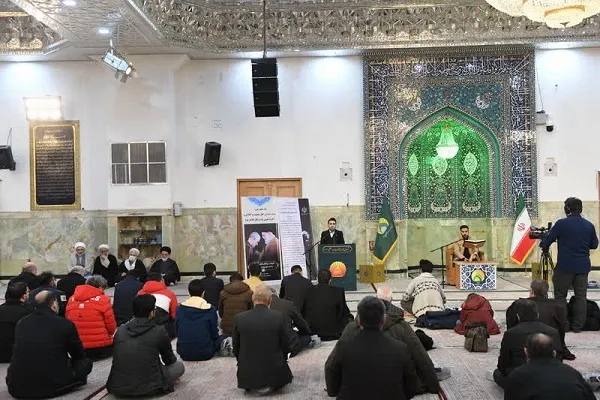 برپایی کرسی تلاوت قرآن یادبود سردار سلیمانی در حرم عبدالعظیم(ع) + عکس