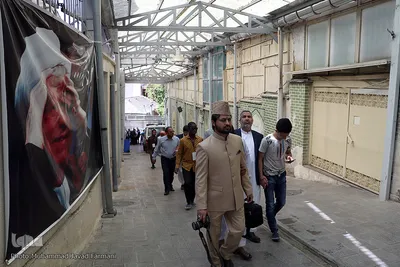 بازدید متسابقین خارجی از بیت امام خمینی(ره)