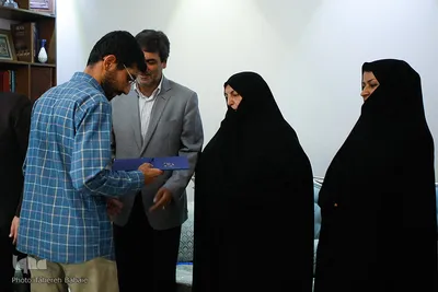 دیدار نمایندگان جامعه قرآنی با خانواده شهید «شهید احمد انصاری»
