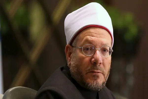 مفتی اعظم مصر: تبرک جستن از حرم اولیاء شرک نیست