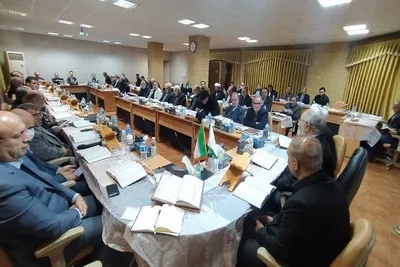 جلسه تفسیر قرآن ویژه مدیران اجرایی آذربایجان‌شرقی