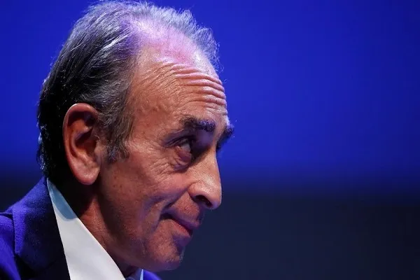 Zemmour Continues Anti-Muslim Comments by Targeting Mosques  