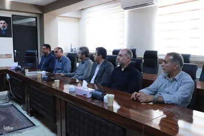 برگزاری نشست بررسی ابعاد شخصیتی و نقش رهبر شهید در ارتقای جایگاه ایران در منطقه و جهان در جهاددانشگاهی آذربایجان شرقی