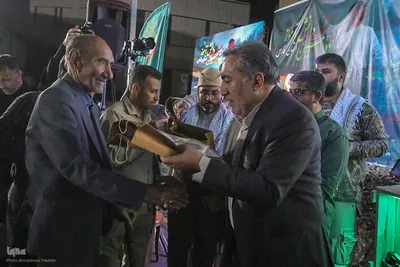 اجلاسیه ۳۱۳ شهید دانش‌آموز و ۷۲ معلم شهید عشایر استان فارس‎
