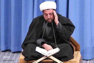 دیدار هزاران تن از مردم قم با رهبر انقلاب