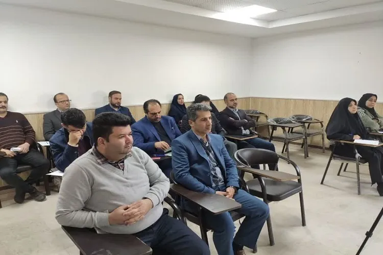 نشست تبیینی «شناخت واقعیات فرانسه» در جهاددانشگاهی گیلان برگزار شد