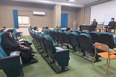 کارگاه آموزشی «صوت و لحن قرآن کریم» با حضور دکتر غلامرضا شاه‌میوه در ساری