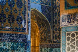 مسجد کبود تبریز از برجسته‌ترین نمونه‌های معماری اسلامی