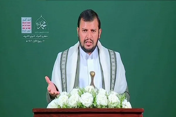رهبر انصارالله: مکرون بازیچه دست صهیونیست‌ها است