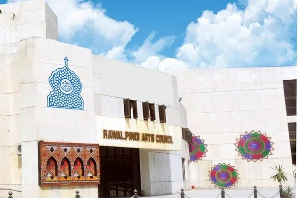باکستان: تنظيم معرض للخطّ الاسلامي في روالبندي