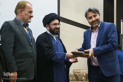 تجلیل از رسانه‌ها، خبرنگاران برتر و دستگاه‌های مشارکت‌کننده در مسابقات بین‌المللی قرآن