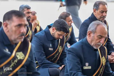 آئین سفره صلوات و محفل انس با شهدای حرم مطهر حضرت شاهچراغ(ع)