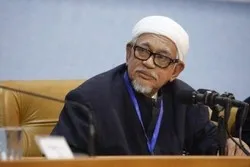 La révolution islamique a pratiquement défendu l'islam et les musulmans