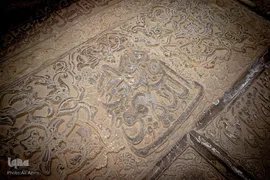 تخت فولاد؛ سرزمین نماد‌ها و نشانه‌ها