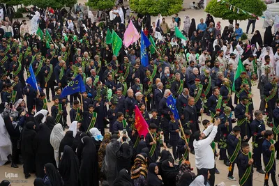 گلباران خدام حرم حضرت شاهچراغ عليه‌السلام‎