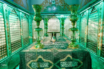 مراسم غبارروبی و محفل انس با قرآن در آستان امامزاده صالح (ع)