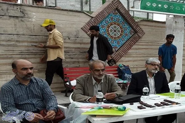 نمایش های خیابانی «من یک زنم» و «پایان در شروع نقطه صفر»