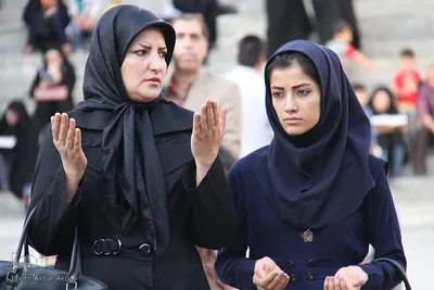 قرائت دعای عرفه در مصلی امام خمینی(ع) ـ شهرکرد‎