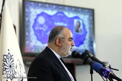 حسام‌الدین آشنا، مشاور فرهنگی رییس جمهور 