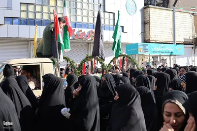 آیین تشییع ۵ شهید گمنام در شهرکرد