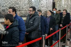 غبار‌روبی مضجع مطهر حضرت عبدالعظیم حسنی(ع)