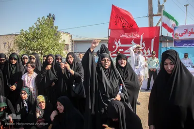 مراسم استقبال از پیکرهای 44 شهید تازه تفحص شده دوران دفاع مقدس در مرز بین المللی شلمچه برگزار شد