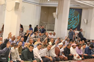 اقامه نماز عید قربان در حرم شاهچراغ(ع)