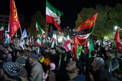 چهل و پنجمین شب بیعت مردم بروجرد با سومین امام امت اسلامی