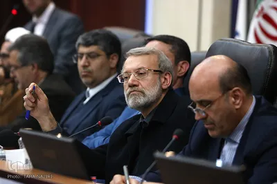 نشست رئیس مجلس شورای اسلامی با فعالان اقتصادی استان مرکزی