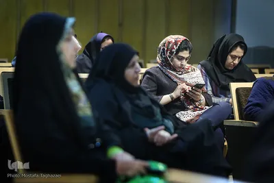 گفت‌وگوی علی مطهری با دختران و پسران انقلاب در مورد حجاب