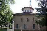 Bulgaria’s Bayrakli Mosque; An Architectural Masterpiece Combining Baroque and Islamic Art  
