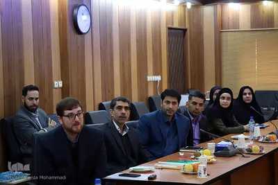 رونمایی از نشریه «رایحه» ویژه علامه کرمی در اهواز