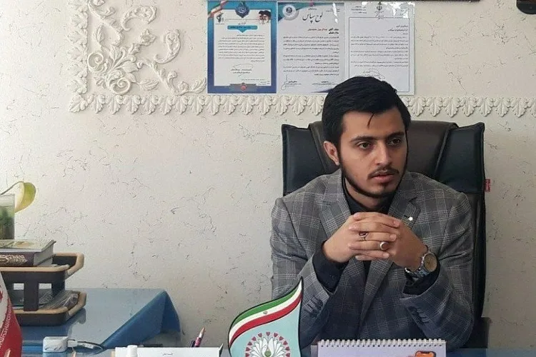 میدان امروز میدان تفکر و اندیشه است/ از ادبیات تند بپرهیزیم
