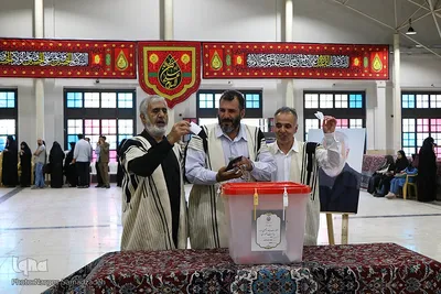 شور انتخابات در گلستان شهدای اصفهان