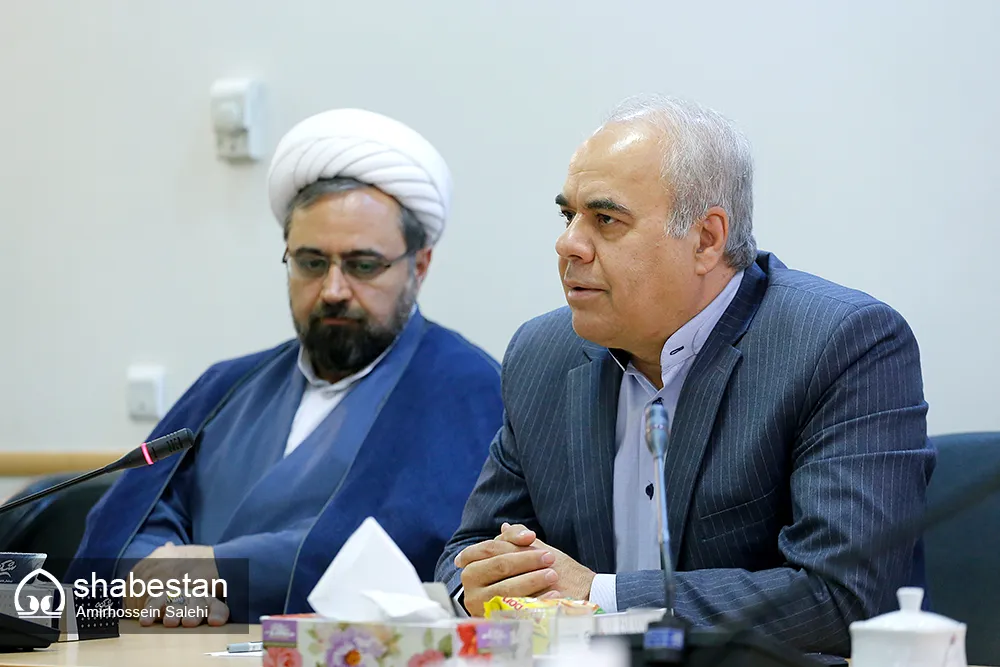 میان دین و خبر، ارتباطی درست و جذاب ایجاد کنیم