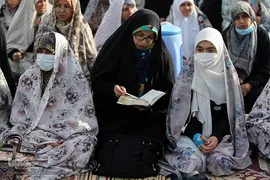 نماز عید سعید فطر در جوار حرم مطهر حضرت عبدالعظیم حسنی علیه‌السلام
