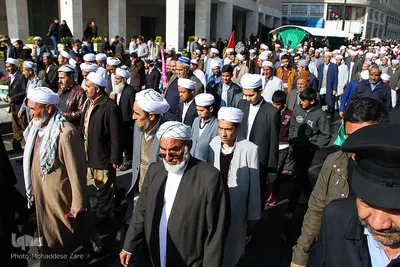 تشرف جمعی از اهل تسنن سراسر کشور به حرم رضوی