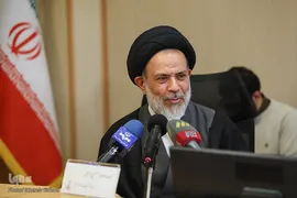 نشست تخصصی بررسی وجوه و مفاهیم نوآورانه بیانیه گام دوم