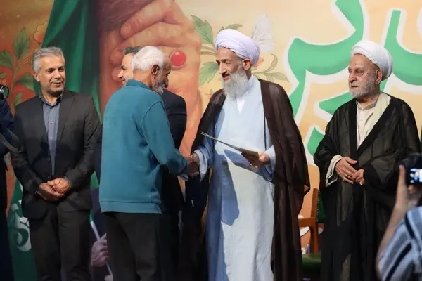 تجلیل از پیرغلامان حسینی در قائمشهر