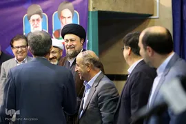 مراسم دیدار جهادگران جهاددانشگاهی با حجت‌الاسلام والمسلمین سیدحسن خمینی، یادگار امام راحل(ره) به مناسبت چهل و پنجمین سالگرد تشکیل جهاددانشگاهی امروز، ۱۸ مردادماه در حسینیه جماران برگزار شد.