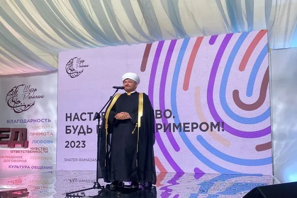 На территории Мемориальной мечети Москвы состоялось открытие культурно-просветительского проекта «Шатер Рамадана»